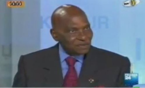 Abdoulaye wade révèle le secret de sa santé et de sa longévité ! Regardez !