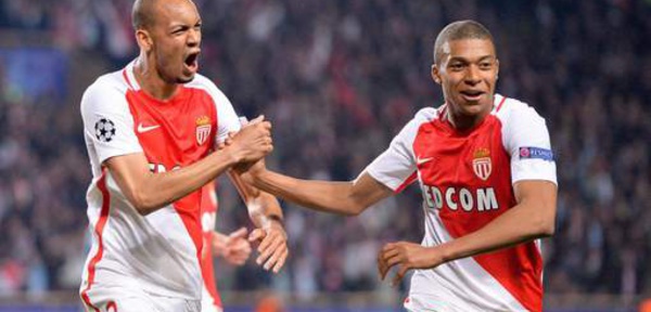 "Mbappé et Fabinho au PSG pour 220 millions d'euros"