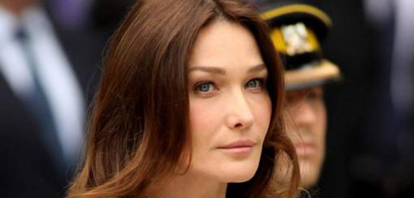 Comment Carla Bruni a présenté Nicolas Sarkozy à sa maman