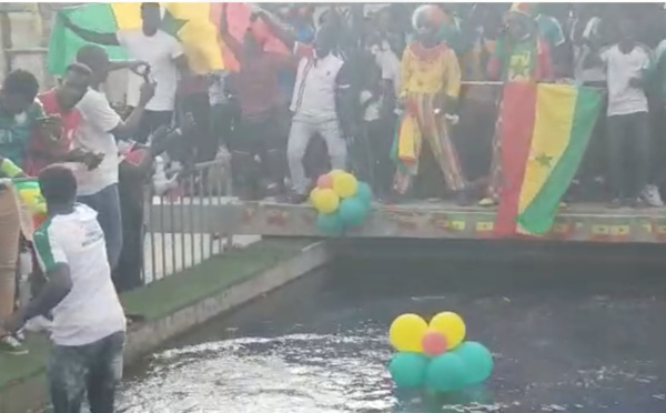 Incroyable scène de liesse à Dakar après la victoire des Lions