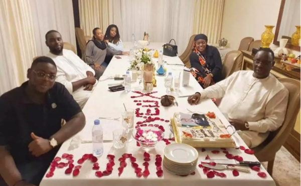 Arrêt sur image- Macky Sall fête son anniversaire en famille