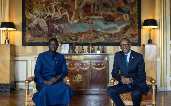 Paris- Président Paul Kagame en pleine discussion avec Son Excellence Bassirou Diomaye Faye