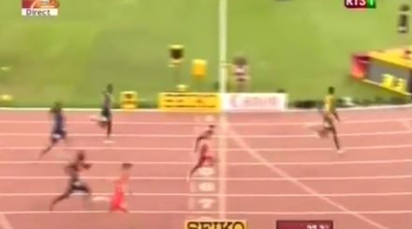 Vidéo: le Jamaique remporte l’Or au rélais 4X100, Triblé pour Usain Bolt