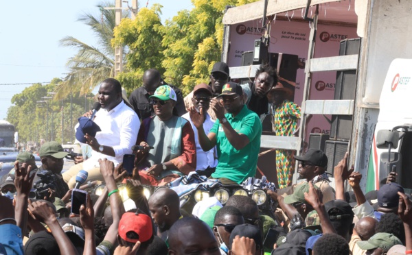 Campagne électorale à l'étape de Joal- Ousmane Sonko draine encore des foules !