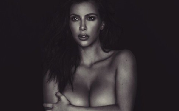 Kim Kardashian nue sur Instagram: "C'est de l'art"