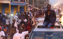 Ce que Wally Seck disait à Yahya Jammeh en 2015…Regardez