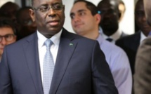 Macky Sall, un nègre à Paris