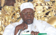 Devenu de facto sixième khalif général des Tidianes, Serigne Abdou Al Amin a dirigé la prière mortuaire d'Al Maktoum