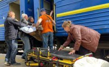 Offensive russe dans le Donbass : dans le train, avec les civils qui ne voulaient pas partir