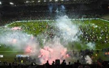 APRÈS SAINT-ETIENNE - AUXERRE - CHAOS DANS LE CHAUDRON : SCÈNES TERRIFIANTES APRÈS LA RELÉGATION DES VERTS