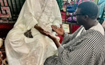 L'IMAGE DU JOUR- Le chanteur Fallou Dieng à Tivaouane pour la célébration du Mawlid