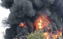 Urgent/ Autoroute : Des maisons en baraque sur l’ancien site du garage pompiers ont pris feu (vidéo)