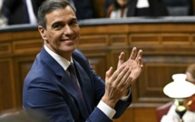 Longuement applaudi au Parlement, Pedro Sanchez a été reconduit à la tête de l'Espagne