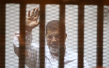 Égypte : l'ancien président Mohamed Morsi condamné à 20 ans de prison