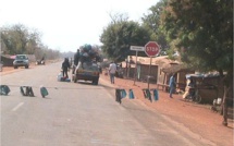 Frontière entre le Sénégal et la Guinée Conackry- Un  groupe d'enfants  sans-papiers bloqué  