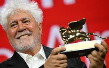 Pedro Almodovar obtient le Lion d'or à Venise pour un film sur le suicide assisté