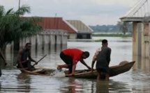 Inondations au Nigeria: au moins 30 morts et 400.000 déplacés