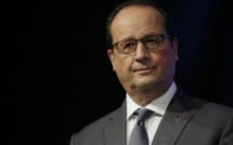 Burkina: Hollande condamne "un coup d'Etat"