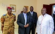 Les images de la rencontre entre le Président Macky  Sall et le groupe de facilitateurs Burkinabé.