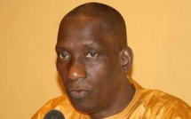 Mamadou Diop Decroix : « Macky Sall gouverne par des slogans pompeux… »