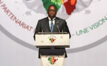 En mettant en garde les investisseurs Indiens, le Pr Sall fait allusion à ...