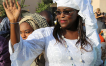 ​Pose de la première pierre de la maternité de Ouakam, Marième Faye Sall chaleureusement accueillie et remerciée  par les populations