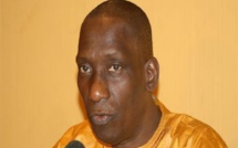 Mamadou Diop "Decroix" : "C'est regrettable, mais on n'a pas de République (...) C'est Macky Sall qui nomme, dégomme à sa guise (...) Macky traite tout dans l'opacité (...)"